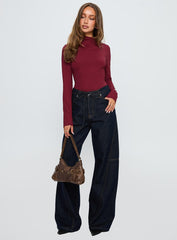 Augustness Long Sleeve Bodysuit Burgundy