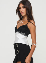 First Class Top White / Black